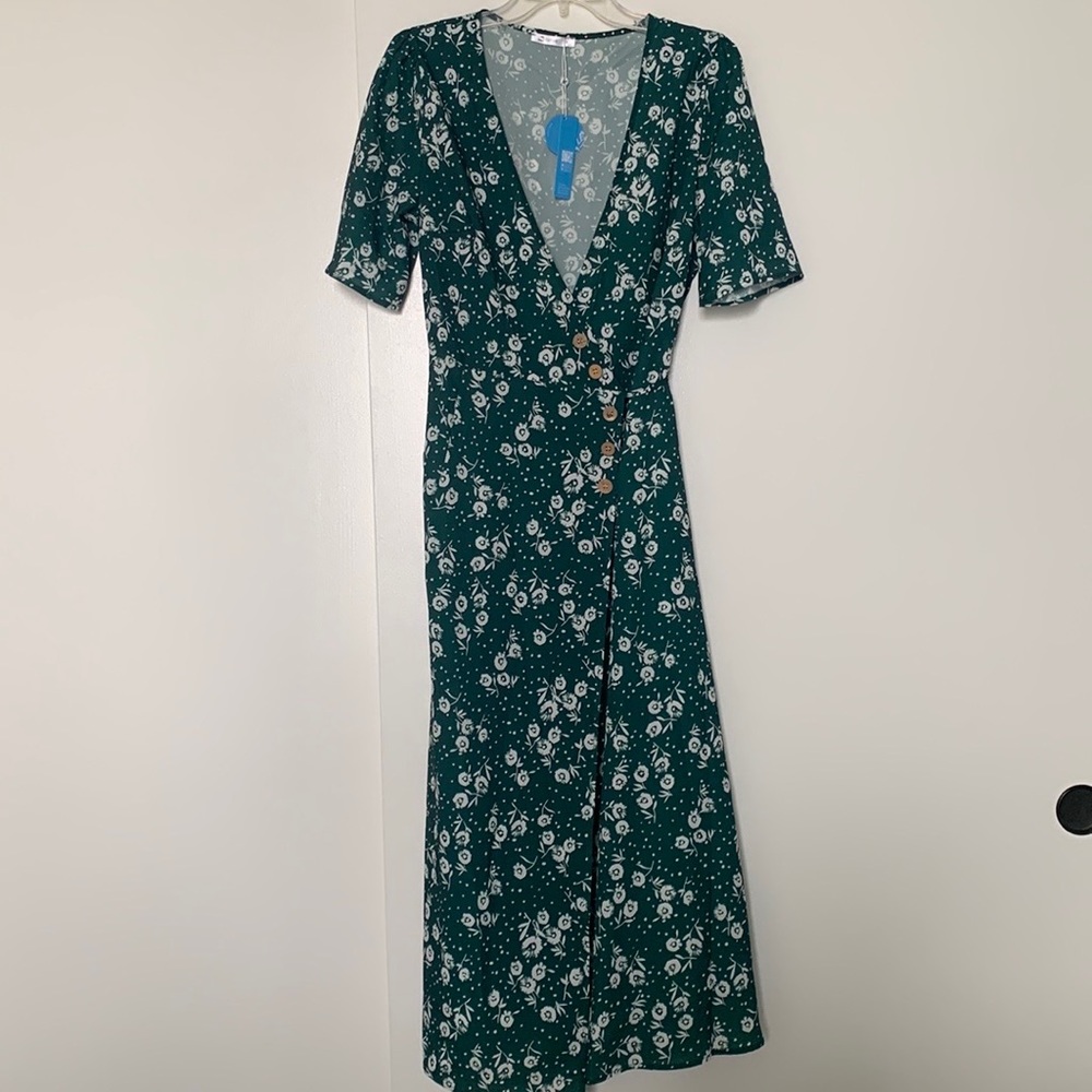 NWT Green flower print wrap dress